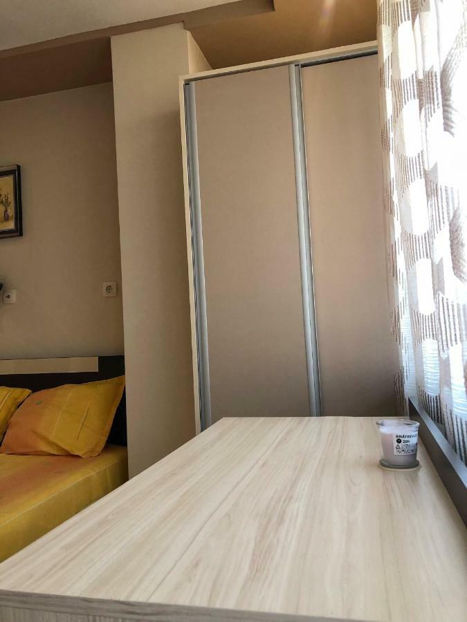 Guesthouse Udevi Szandanszki Kültér fotó